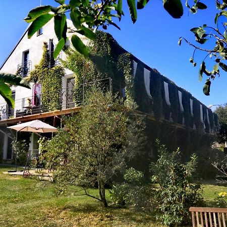 Apartmany Ruprechtov Hroznetin Exterior foto