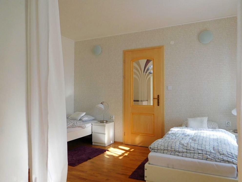 Apartmany Ruprechtov Hroznetin Exterior foto